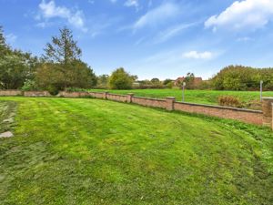 Side Garden- click for photo gallery